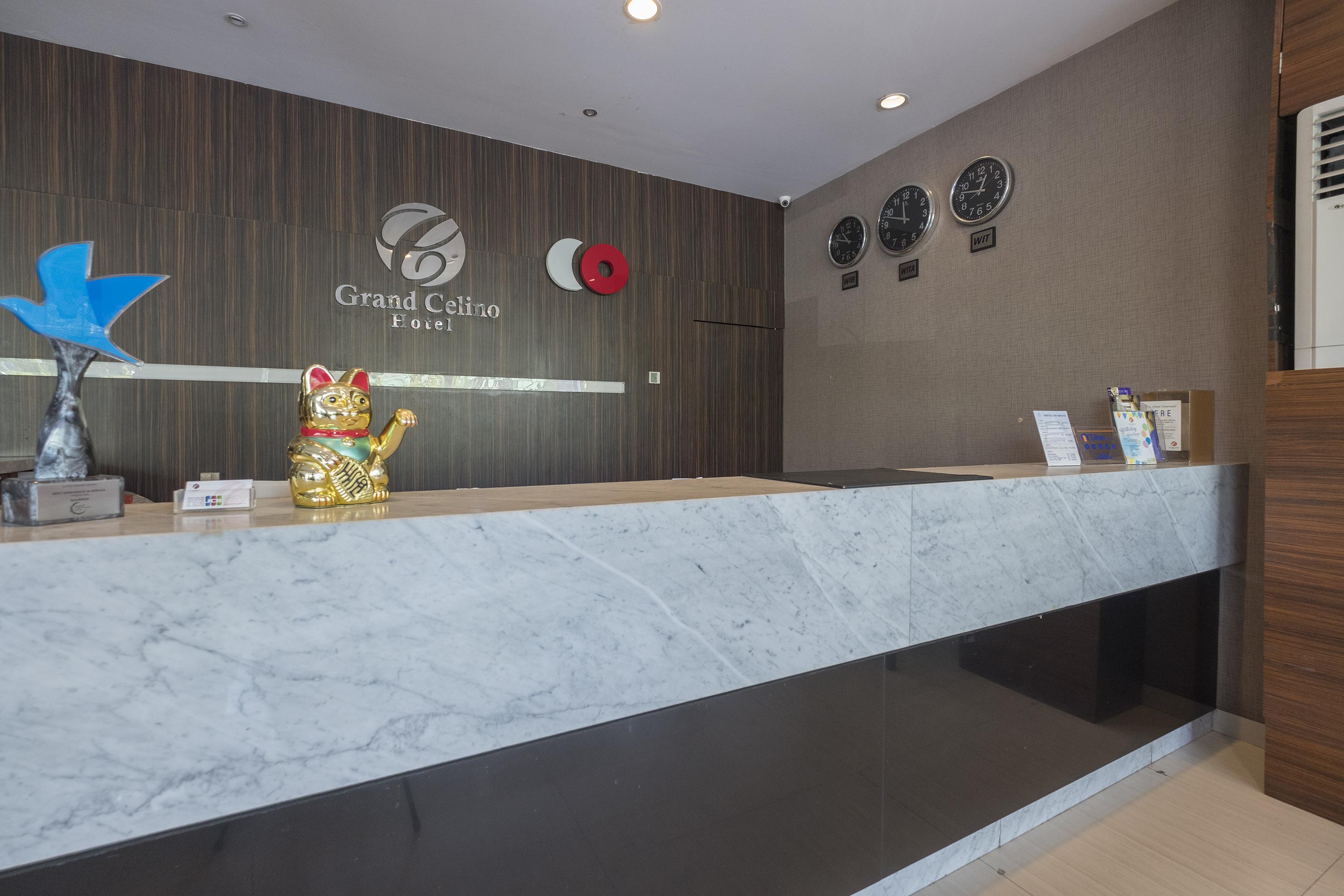 Collection O 1279 Hotel Grand Celino Makassar Exterior photo